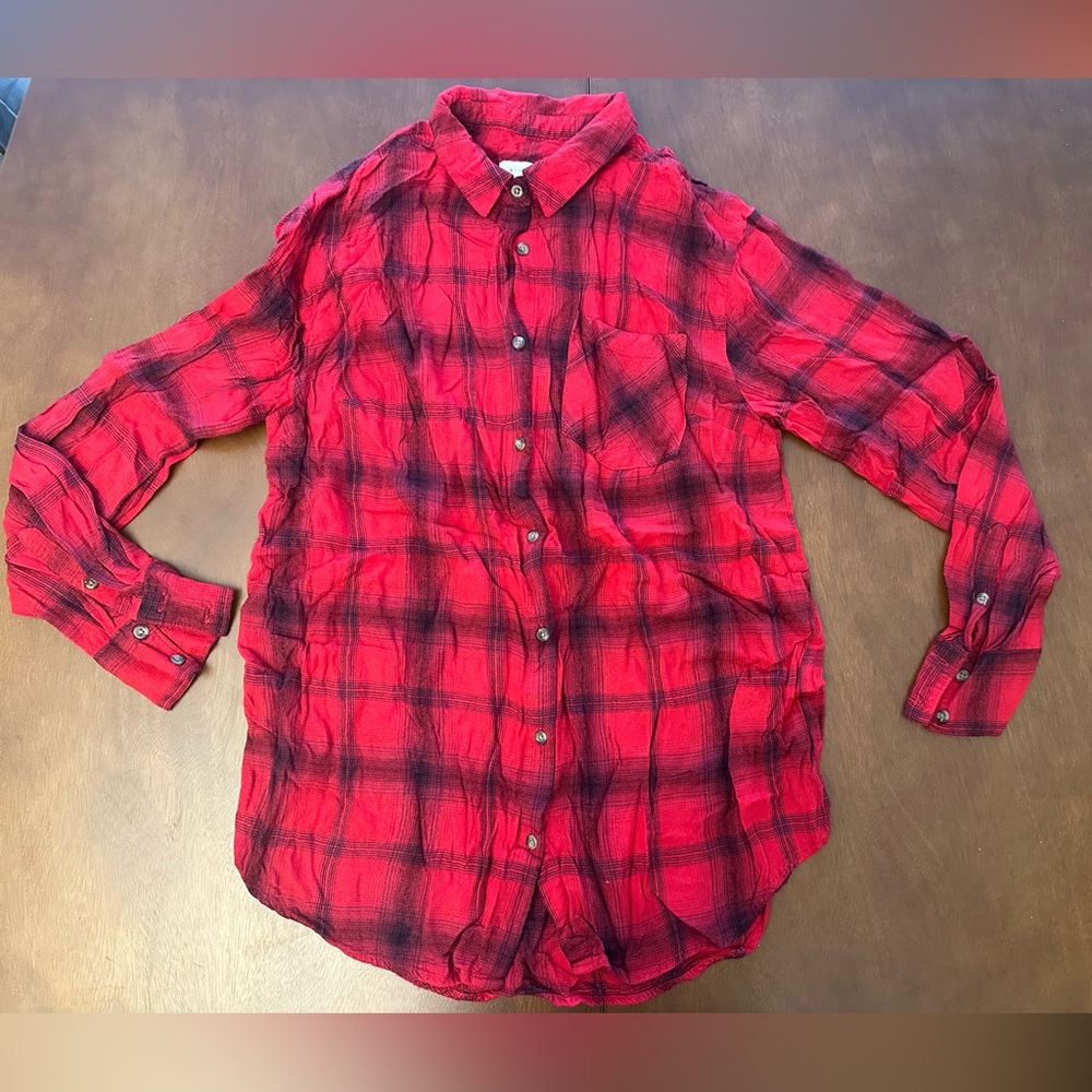 🌦️Come Clean Closet Sale🌦️ A new day flannel